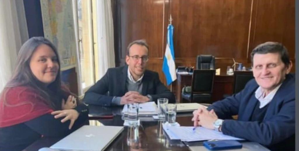 2d4e29be 7933 4511 be8f 5189c5f1257a 34