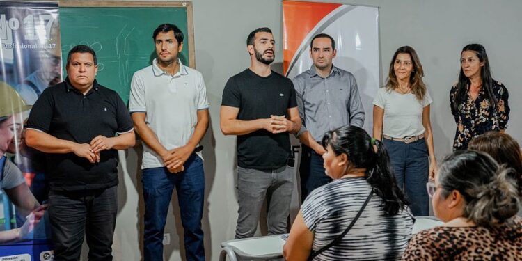 El Centro de Formación Profesional N° 17 inició capacitaciones gratuitas en Itaembé Guazú 1 2d4e29be 7933 4511 be8f 5189c5f1257a 46