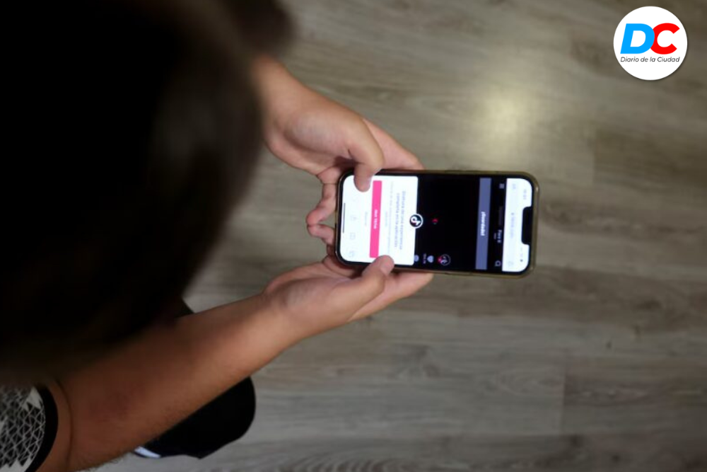 Reino Unido prohíbe las redes sociales para menores de 16 años 1 Diseno sin titulo 3 1